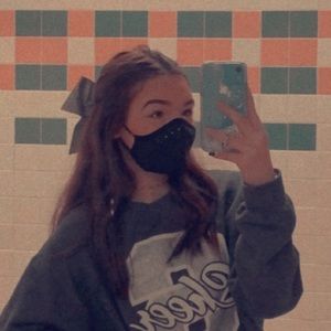 Meet your Posher, Emmarcyn